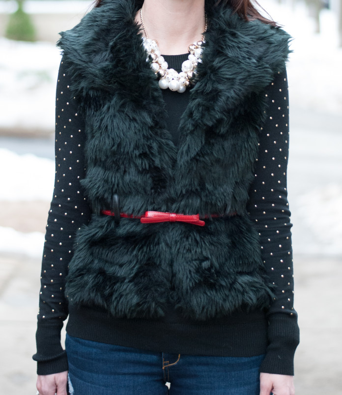 Holiday Faux Fur & Pearls (torso)_edited-1